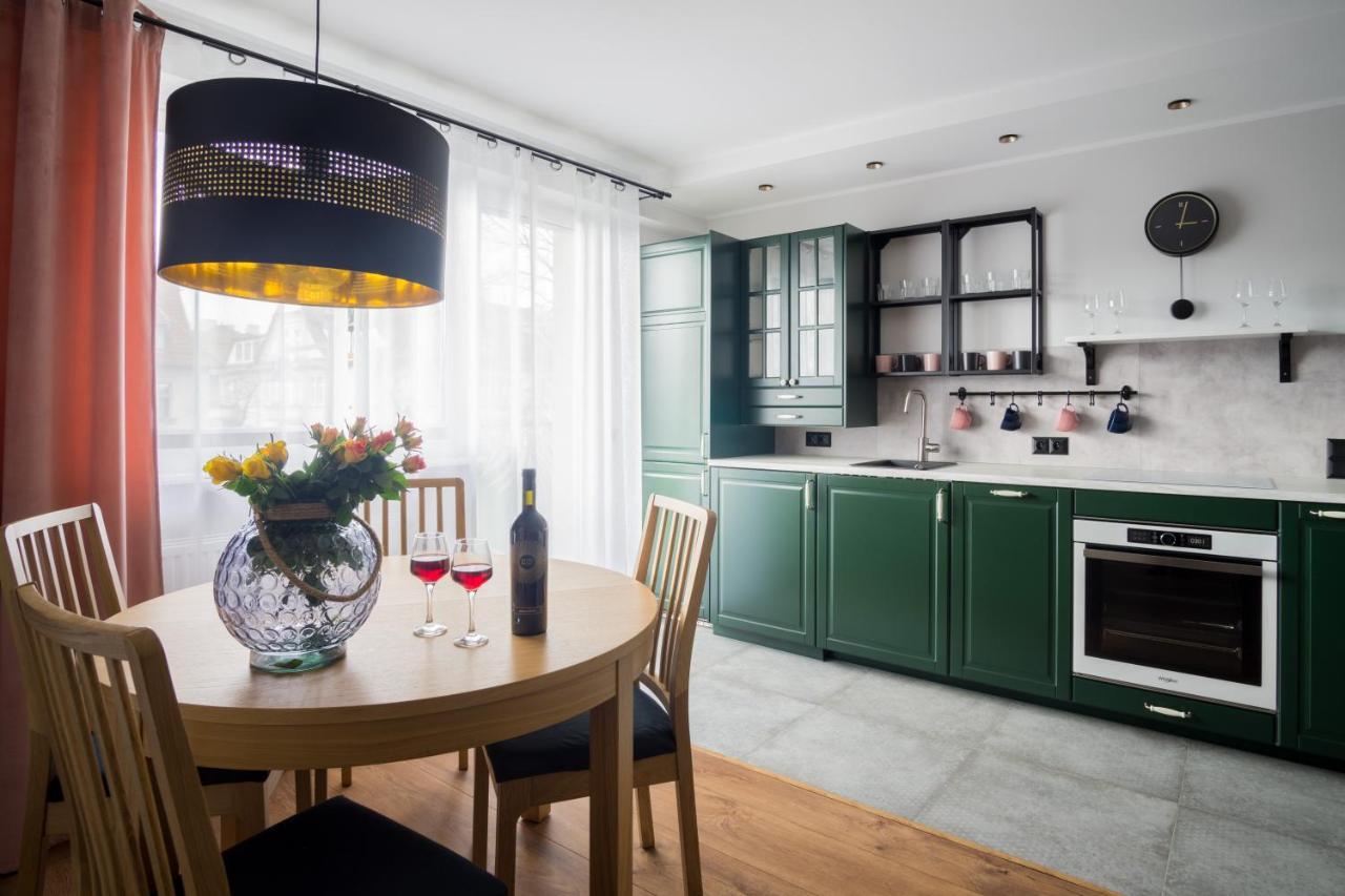 Song'S Apartment Сопот Екстериор снимка